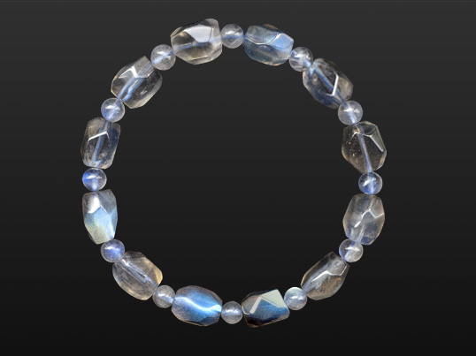 紫音先生 満願成就ご祈祷＋特別祈願パワーストーン | 星のしずく